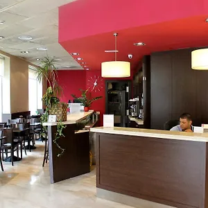 hotellátogatás
